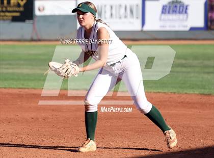 Thumbnail 3 in Mountain Pointe @ Horizon photogallery.