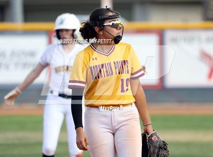 Thumbnail 2 in Mountain Pointe @ Horizon photogallery.