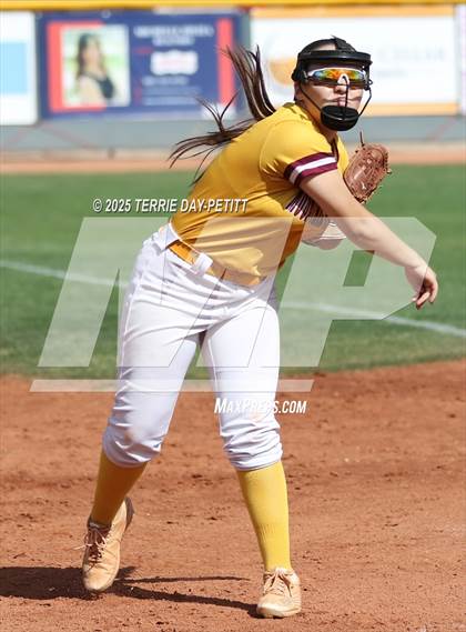 Thumbnail 2 in Mountain Pointe @ Horizon photogallery.