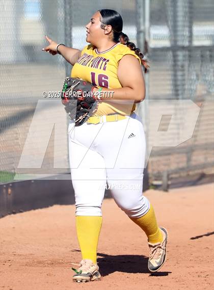 Thumbnail 1 in Mountain Pointe @ Horizon photogallery.