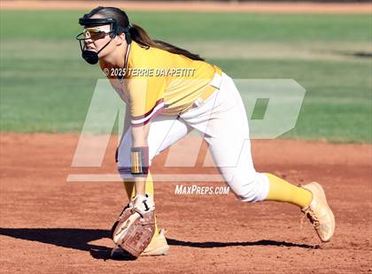 Thumbnail 2 in Mountain Pointe @ Horizon photogallery.