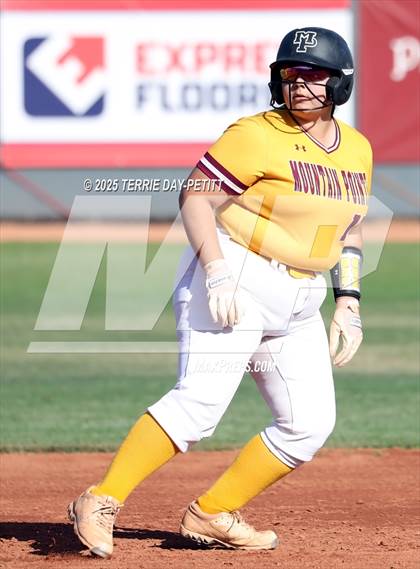 Thumbnail 1 in Mountain Pointe @ Horizon photogallery.