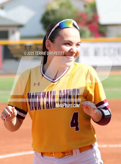 Thumbnail 1 in Mountain Pointe @ Horizon photogallery.