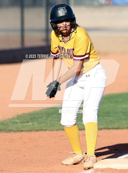 Thumbnail 1 in Mountain Pointe @ Horizon photogallery.