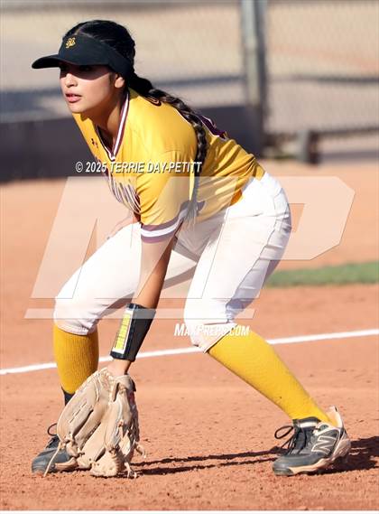 Thumbnail 2 in Mountain Pointe @ Horizon photogallery.