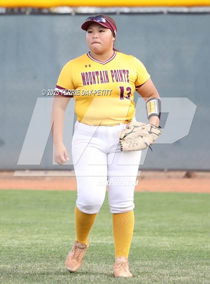 Thumbnail 3 in Mountain Pointe @ Horizon photogallery.
