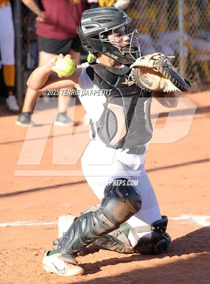 Thumbnail 3 in Mountain Pointe @ Horizon photogallery.