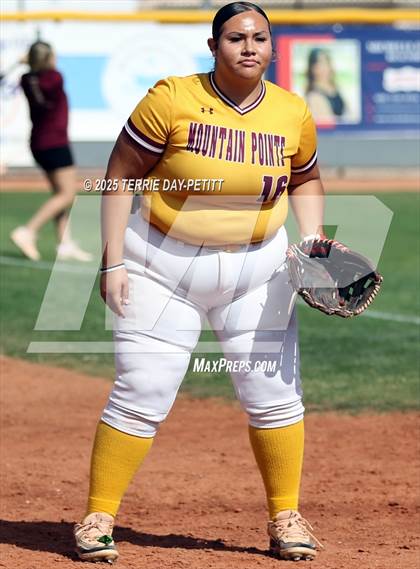 Thumbnail 1 in Mountain Pointe @ Horizon photogallery.