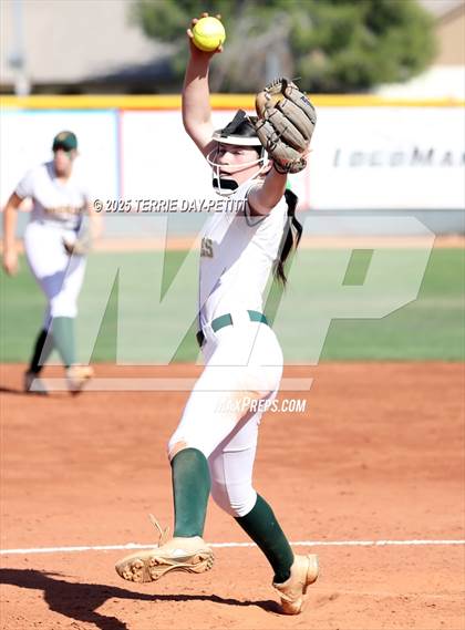 Thumbnail 3 in Mountain Pointe @ Horizon photogallery.