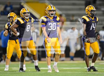 Thumbnail 2 in Bourgeois @ Thibodaux photogallery.