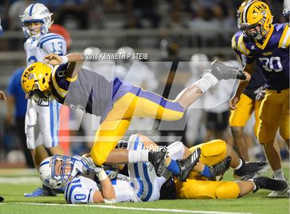 Thumbnail 2 in Bourgeois @ Thibodaux photogallery.