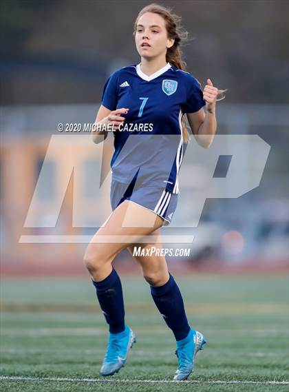 Thumbnail 3 in Grossmont vs. Granite Hills (CIF SDS D1 Final) photogallery.
