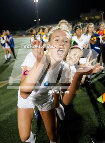 Thumbnail 3 in Grossmont vs. Granite Hills (CIF SDS D1 Final) photogallery.
