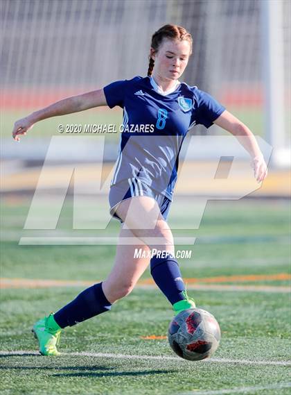 Thumbnail 1 in Grossmont vs. Granite Hills (CIF SDS D1 Final) photogallery.