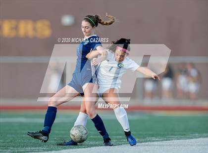 Thumbnail 3 in Grossmont vs. Granite Hills (CIF SDS D1 Final) photogallery.