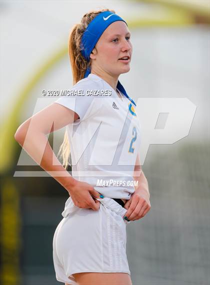 Thumbnail 3 in Grossmont vs. Granite Hills (CIF SDS D1 Final) photogallery.