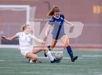 Thumbnail 3 in Grossmont vs. Granite Hills (CIF SDS D1 Final) photogallery.