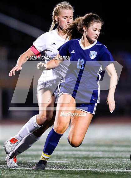 Thumbnail 3 in Grossmont vs. Granite Hills (CIF SDS D1 Final) photogallery.