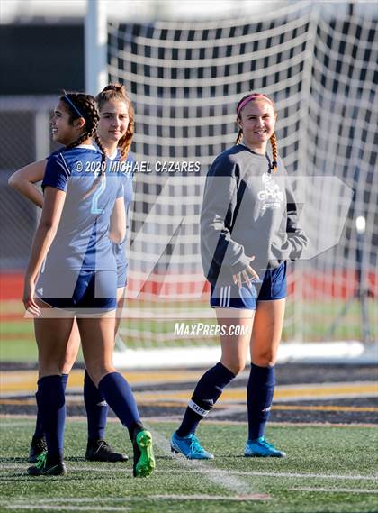 Thumbnail 3 in Grossmont vs. Granite Hills (CIF SDS D1 Final) photogallery.
