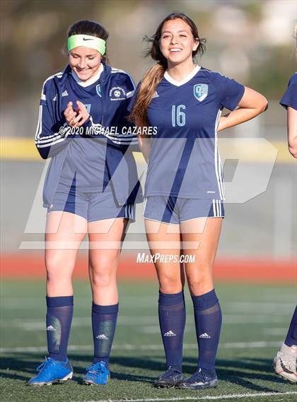 Thumbnail 3 in Grossmont vs. Granite Hills (CIF SDS D1 Final) photogallery.