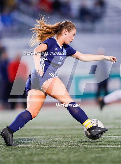 Thumbnail 2 in Grossmont vs. Granite Hills (CIF SDS D1 Final) photogallery.
