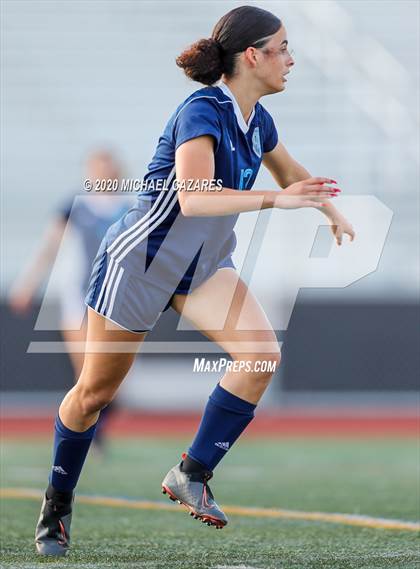 Thumbnail 1 in Grossmont vs. Granite Hills (CIF SDS D1 Final) photogallery.