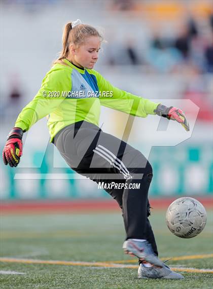 Thumbnail 2 in Grossmont vs. Granite Hills (CIF SDS D1 Final) photogallery.