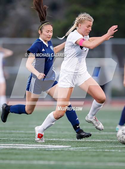 Thumbnail 2 in Grossmont vs. Granite Hills (CIF SDS D1 Final) photogallery.