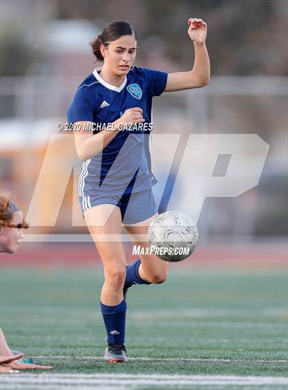 Thumbnail 3 in Grossmont vs. Granite Hills (CIF SDS D1 Final) photogallery.