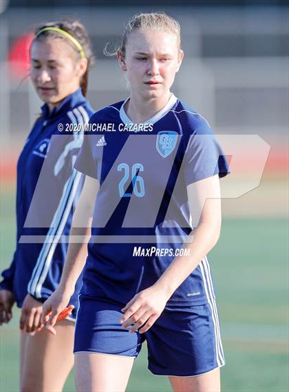 Thumbnail 3 in Grossmont vs. Granite Hills (CIF SDS D1 Final) photogallery.