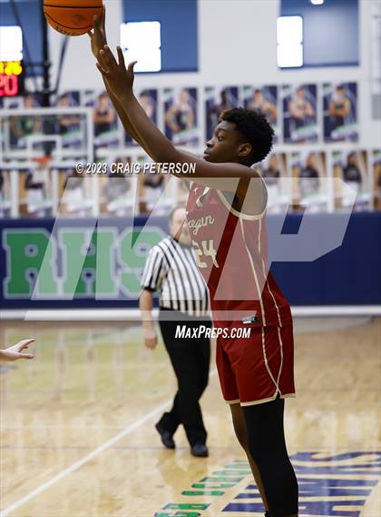 Thumbnail 2 in Logan @ Ridgeline (Sophomore) photogallery.