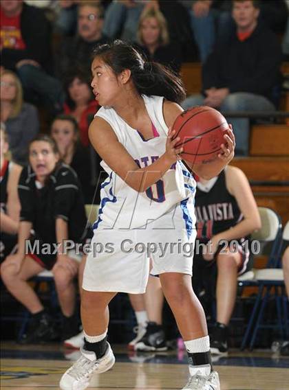 Thumbnail 3 in Bella Vista vs. Christian Brothers (Trojan Toss-Up) photogallery.