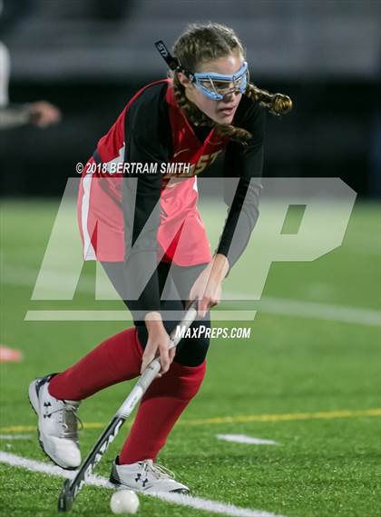 Thumbnail 3 in Iroquois vs. Williamsville East (Section 6 Class B Semifinal) photogallery.