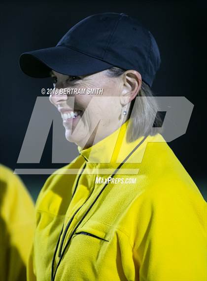 Thumbnail 1 in Iroquois vs. Williamsville East (Section 6 Class B Semifinal) photogallery.