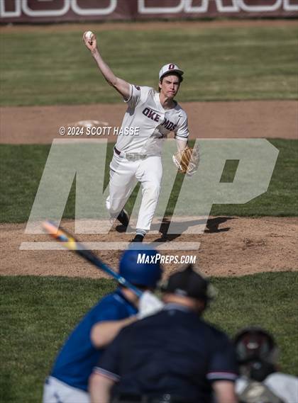 Thumbnail 1 in Catholic Central @ Okemos photogallery.