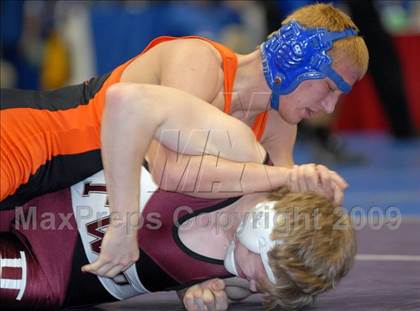 Thumbnail 1 in NYSPHSAA Championships (Division II Semifinals) photogallery.
