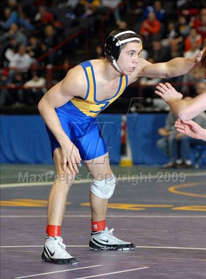 Thumbnail 1 in NYSPHSAA Championships (Division II Semifinals) photogallery.