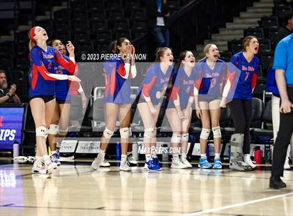 Thumbnail 2 in First Colonial vs. Riverside (VHSL Class 5 Final) photogallery.