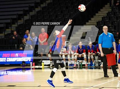 Thumbnail 3 in First Colonial vs. Riverside (VHSL Class 5 Final) photogallery.