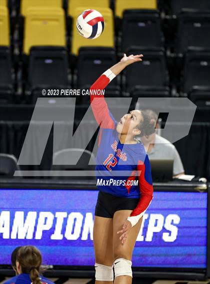 Thumbnail 1 in First Colonial vs. Riverside (VHSL Class 5 Final) photogallery.