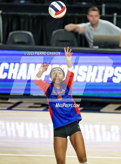 Thumbnail 3 in First Colonial vs. Riverside (VHSL Class 5 Final) photogallery.