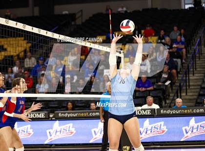 Thumbnail 2 in First Colonial vs. Riverside (VHSL Class 5 Final) photogallery.