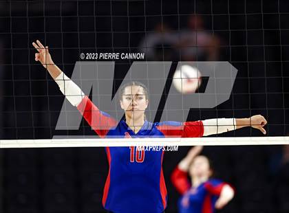 Thumbnail 2 in First Colonial vs. Riverside (VHSL Class 5 Final) photogallery.