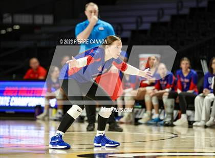 Thumbnail 1 in First Colonial vs. Riverside (VHSL Class 5 Final) photogallery.