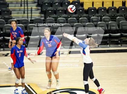 Thumbnail 1 in First Colonial vs. Riverside (VHSL Class 5 Final) photogallery.