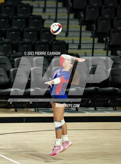Thumbnail 2 in First Colonial vs. Riverside (VHSL Class 5 Final) photogallery.