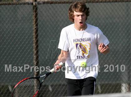 Thumbnail 2 in Hononegah vs. Harlem photogallery.