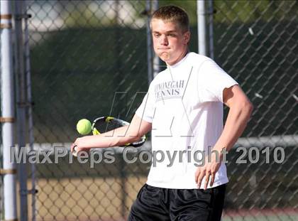 Thumbnail 1 in Hononegah vs. Harlem photogallery.