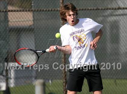 Thumbnail 3 in Hononegah vs. Harlem photogallery.