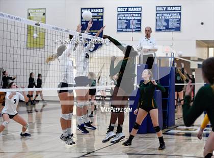 Thumbnail 2 in Academy of the Holy Names vs. Shorecrest Prep photogallery.